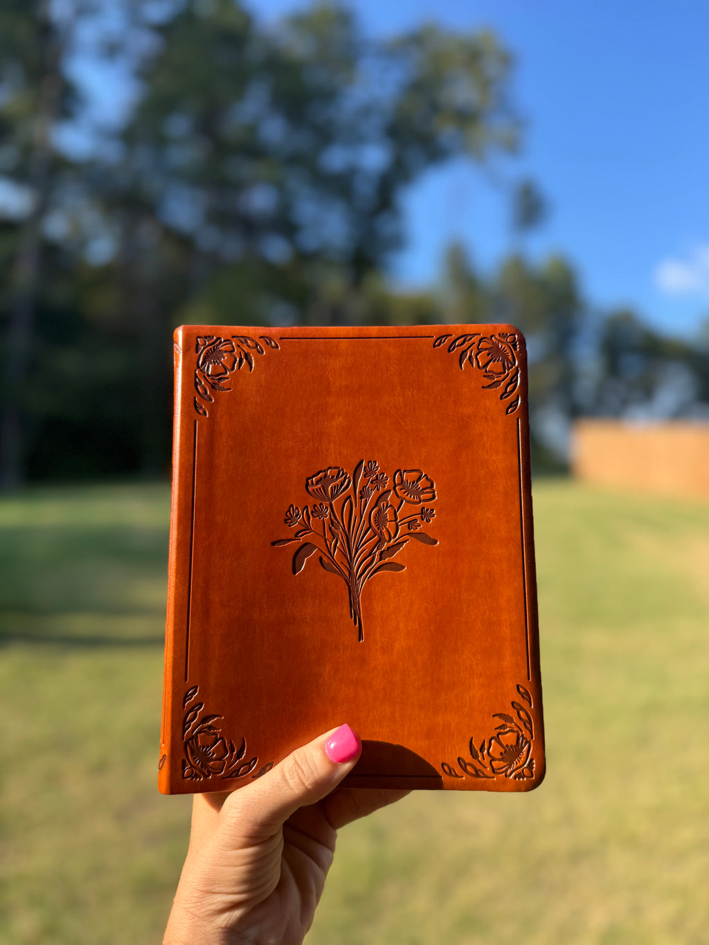 CSB Note-taking Bible: John 8:10, Brown Leather-like Cover